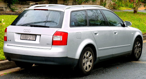 Hak holowniczy + moduł Audi A4 Kombi 2001-2007