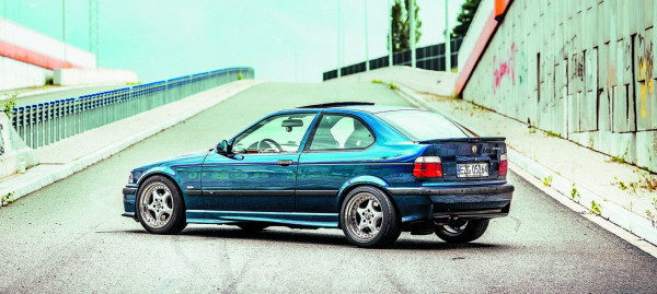 Hak holowniczy + wiązka BMW E36 Compact  1994-2001