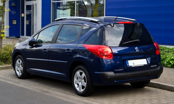 Hak holowniczy + moduł Peugeot 207 Kombi 2006-2015