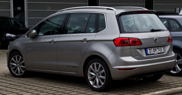 Hak wypinany + moduł VW Golf VII Sportsvan od 2014